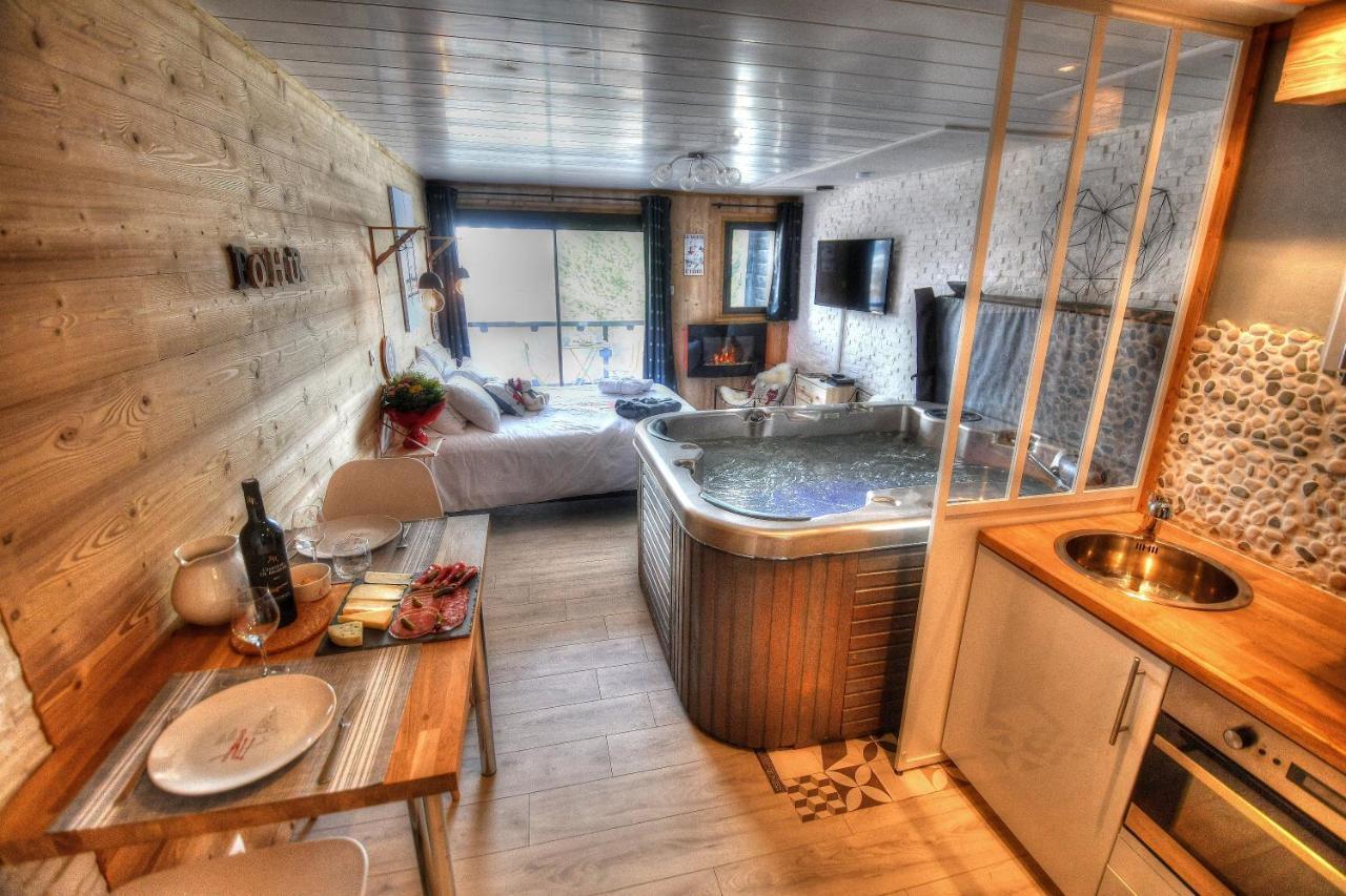 Le Skidoux Huez المظهر الخارجي الصورة